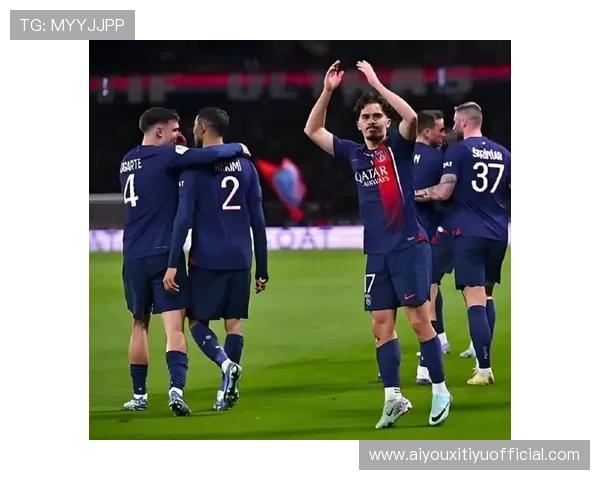 斯特拉斯堡主场迎战巴黎圣日耳曼，卫冕冠军客场抢分势头正盛